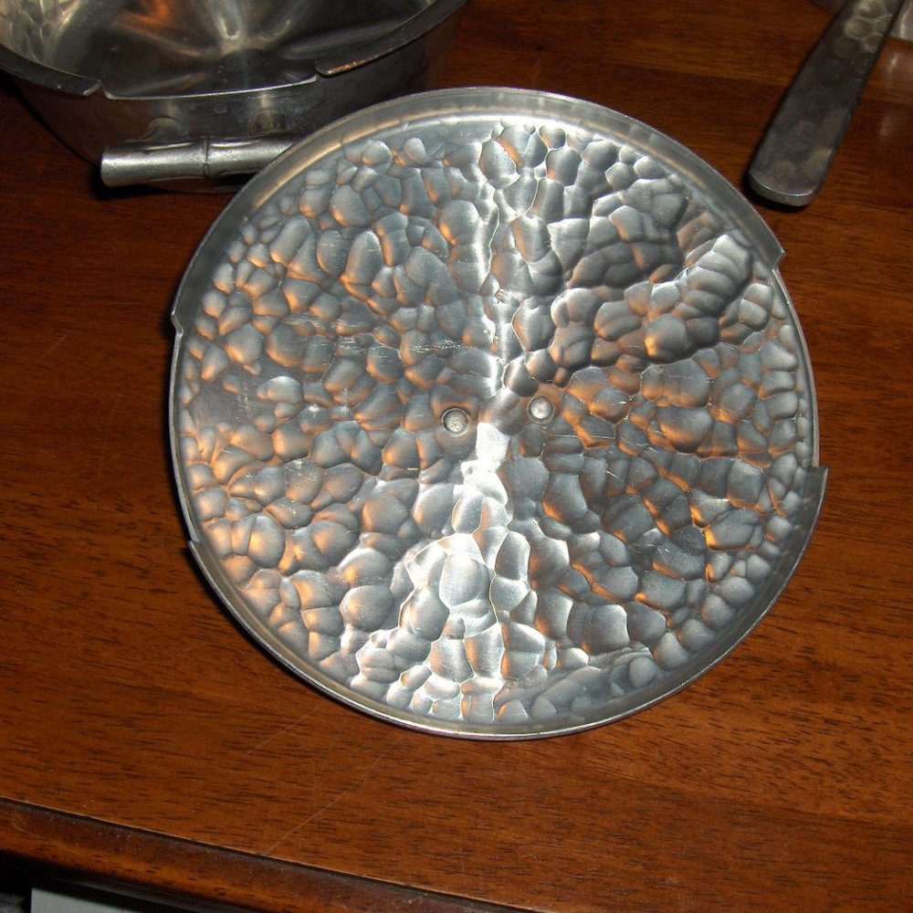 Everlast Hand Formed Design Aluminum Cookware - Picture 8 of 12
